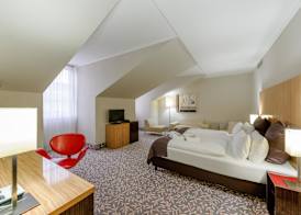 Mercure Hotel Wiesbaden City 4