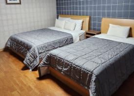 Hani Motel 2