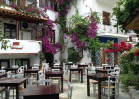 Mouria Hotel 3