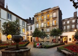 Hotel Montes 3