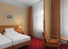 Savoy Spa & Kurhotel 5
