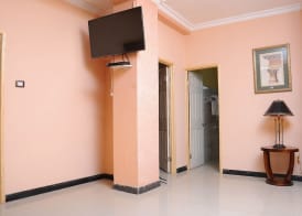 Holly Wood Hotel 4