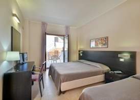 Hotel Mareluna 2