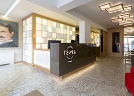 Hotel TESLA - Smart Stay Garni 2