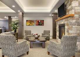 Days Inn & Suites by Wyndham Lindsay 5