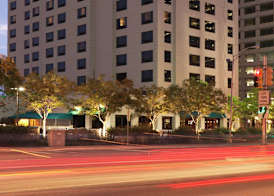 DoubleTree by Hilton Jersey City 3