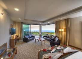 Korineum Golf & Beach Resort 3