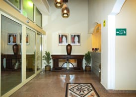 La Villa Hotel 2