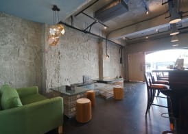 M House 4