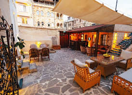 Young Cave Hotel 3