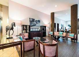 Courtyard by Marriott Prague City 4