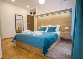Thomas Residence 5