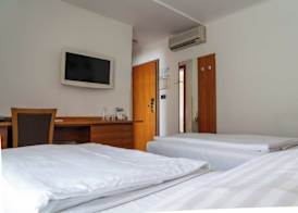 Hotel Piramida 2