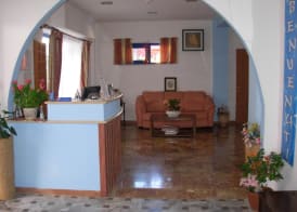 Beach Hotel 5