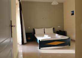 Adonis Hotel 3