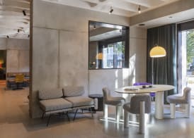 EmiLu Design Hotel 4