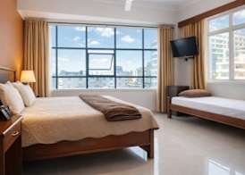 Rainbow Hotel 5