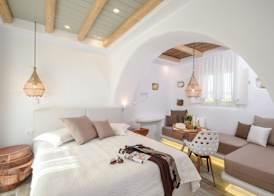 Naxos Island Escape Suites 3