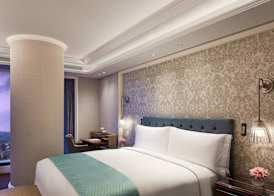 The Ritz-Carlton, Pune 5
