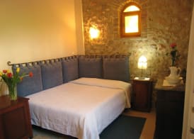Ganimede Hotel, Galaxidi 3