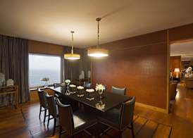 Taj Lands End 2