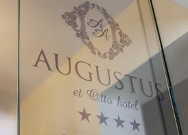 Augustus et Otto Hotel 3