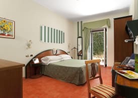 Hotel Prestige 5