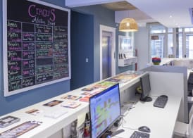 Circus Hostel 2