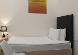 Elysium Gallery Hotel 5