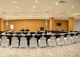Parrotel Beach Resort 3