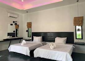 Koh Rong Hill Beach Resort 4