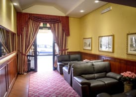 Hotel Emmaus 2