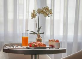 Grand Canal Hotel 5