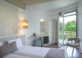 The Grove Seaside Hotel 5