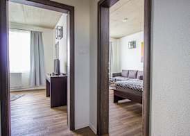 HOTEL 63 5