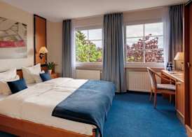 Motorsport Hotel 5