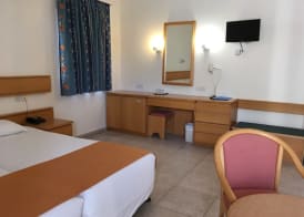 Kissos Hotel 4