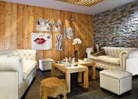 Anova Hotel & Spa 3