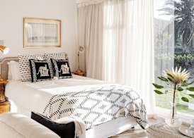 Kennedys Beach Villa 4