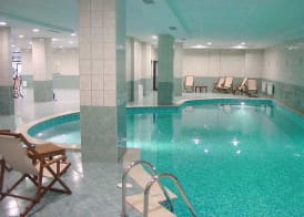 Persey Flora Apartments 4