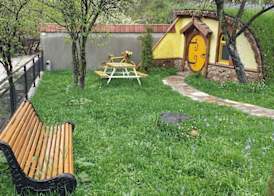 Cozy House 4
