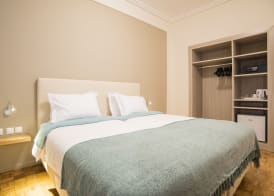 V Hotel Delphi 5