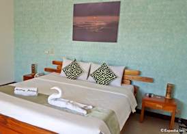 Munting Paraiso 5