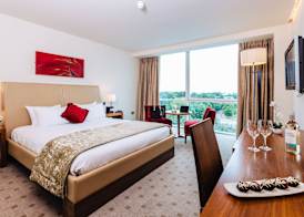 Hodson Bay Hotel 2