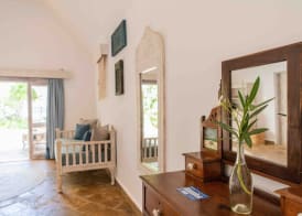 Chale Island Resort 4