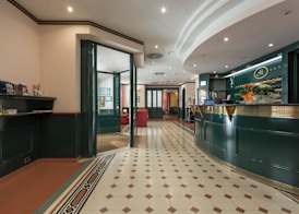 Hotel Montreal 2