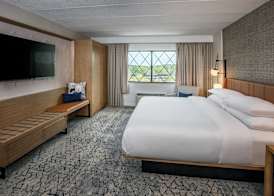 Sheraton Nashua 4