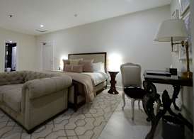 The Nishat Hotel 3