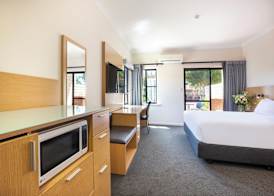 Country Comfort Perth 5