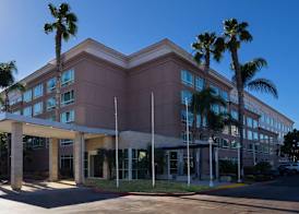 DoubleTree by Hilton San Diego/Del Mar 4